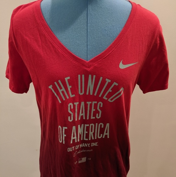 New Team USA Apparel Women’s Olympic V-Neck Tee T-Shirt Extra Large XL Red